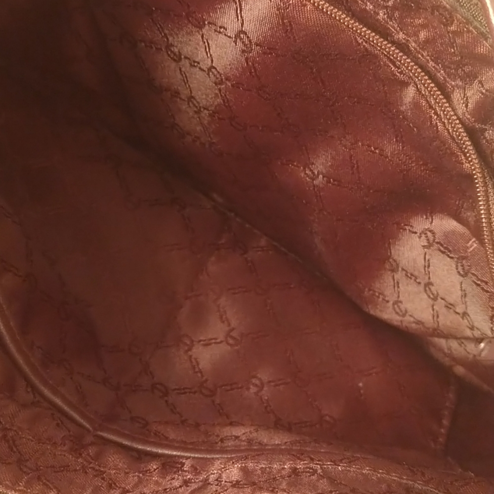 Purse - Picture 4 of 9